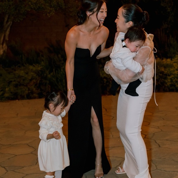 BCBG BLACK STRAPLESS GOWN - Picture 6 of 9